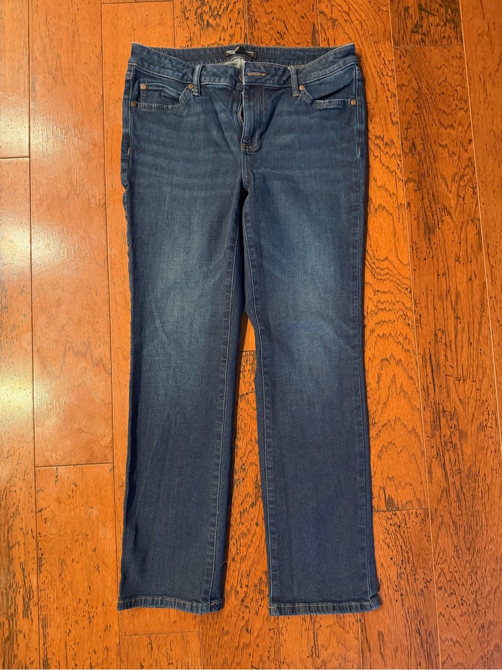 Vera Wang Women's Dark Indigo Straight-Leg Jeans